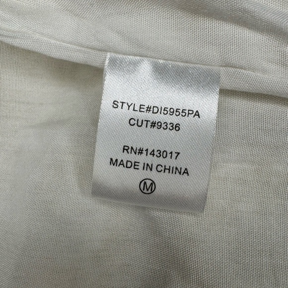 Ces Femme Dress Size Medium In Yellow Floral.  #94 - Picture 11 of 11